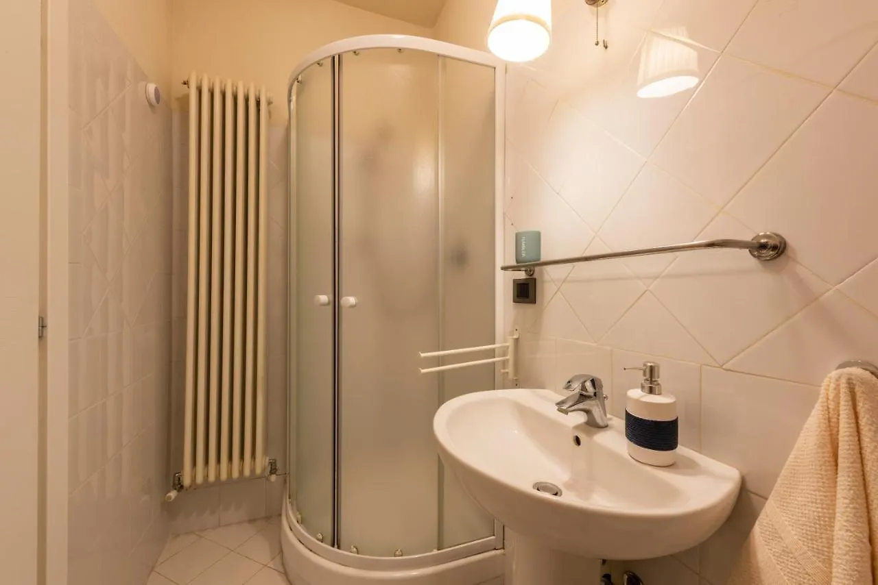 Sm 32 Galilei Apartment Pisa